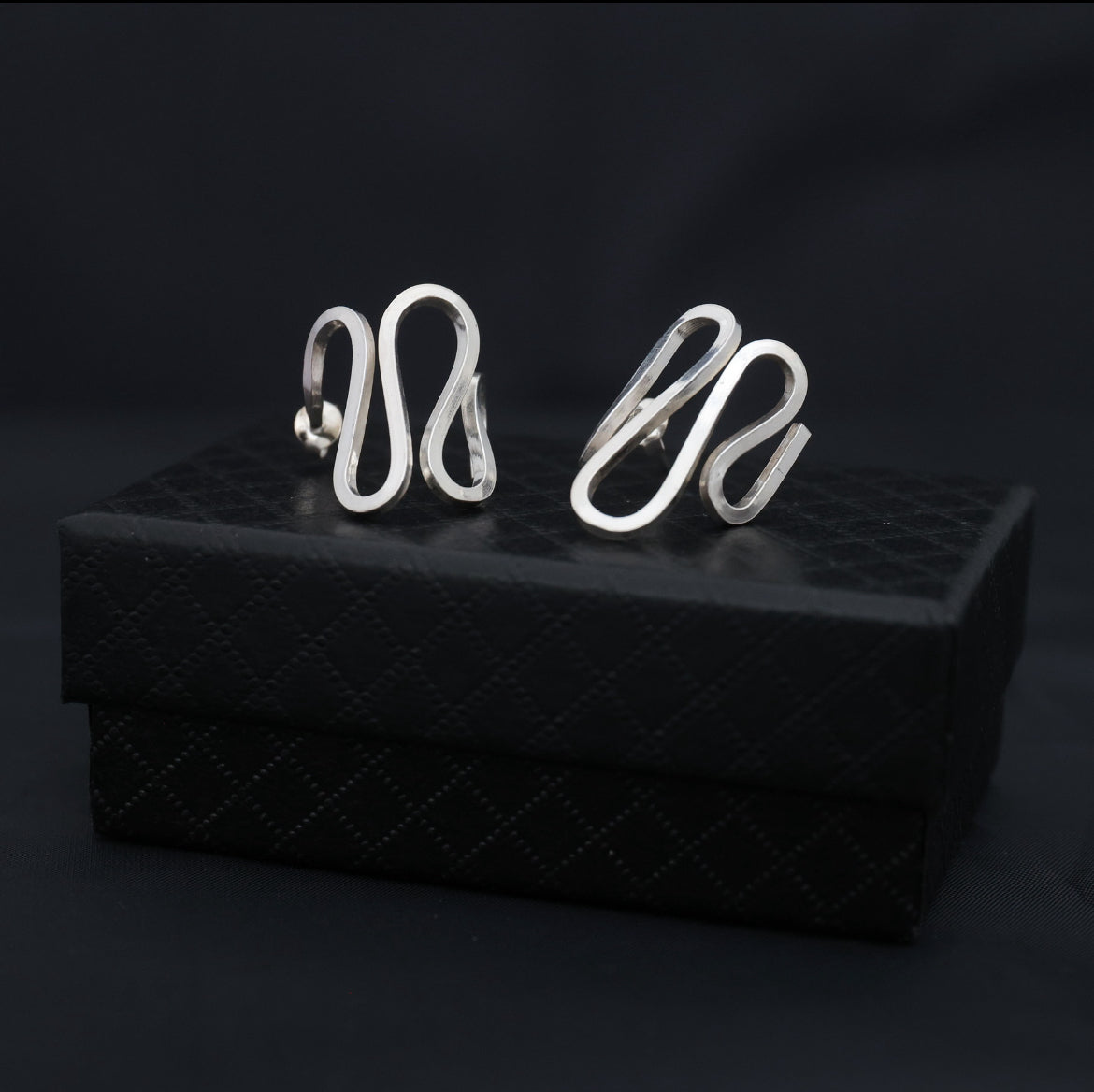 Organic hoop earrings